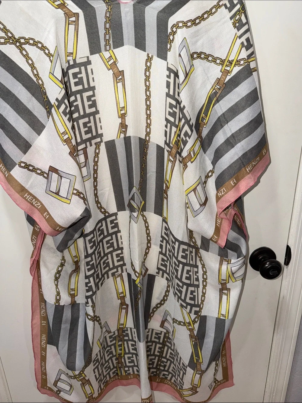 Zhenzi Gray & White Striped Chain-Print Kimono with Pink Trim